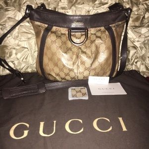 Re-sell of my Authentic Gucci cross body